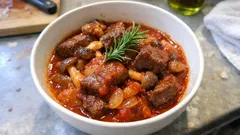 圧力鍋でタン下がほろほろに：トマト缶で作るごちそう牛タン煮込み